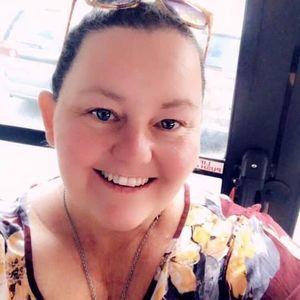 Meet your Posher, Joann